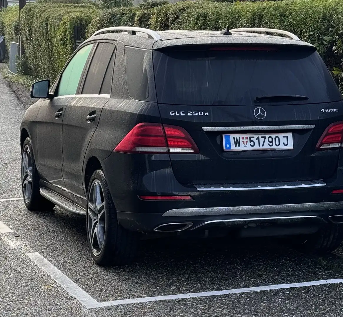 Mercedes-Benz GLE 250 4 Matic ÖAMTC Pickerl 12.2026 Noir - 1