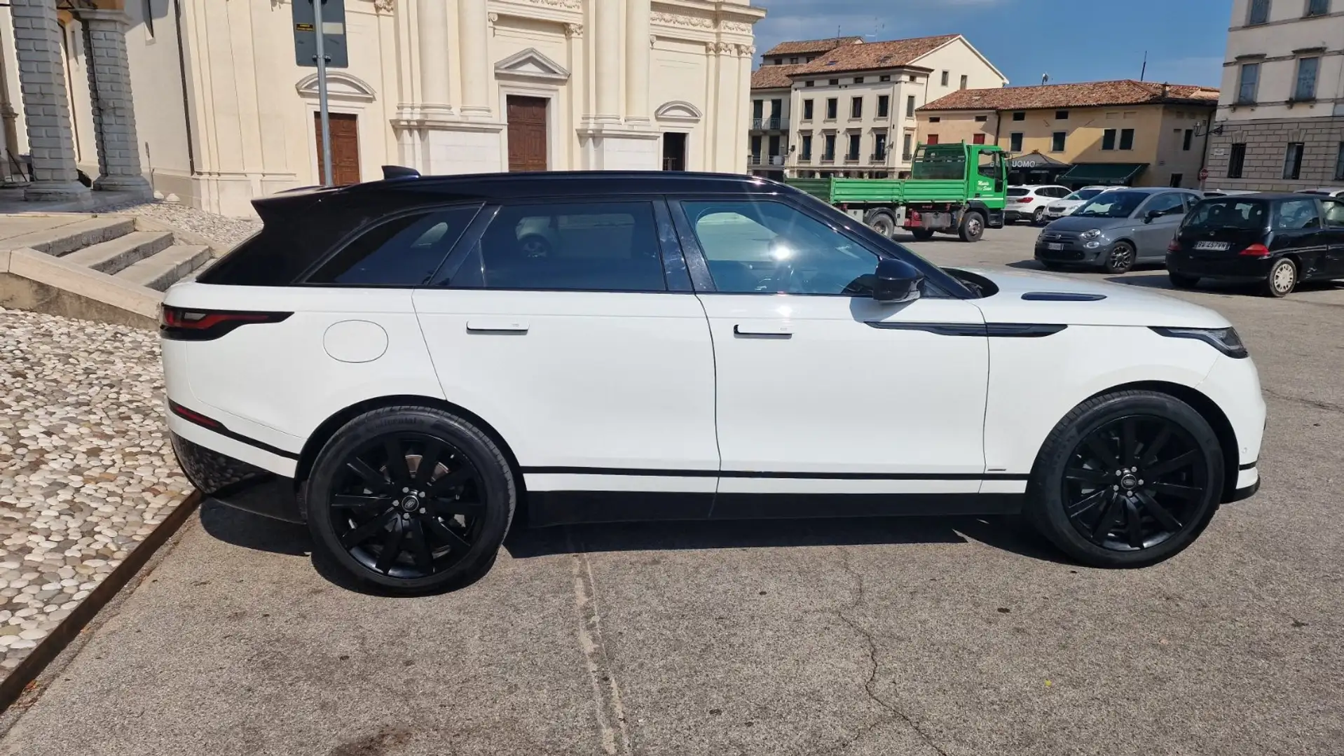 Land Rover Range Rover Velar Range Rover Velar 2018 2.0 i4 R-Dynamic SE 240cv Bianco - 1