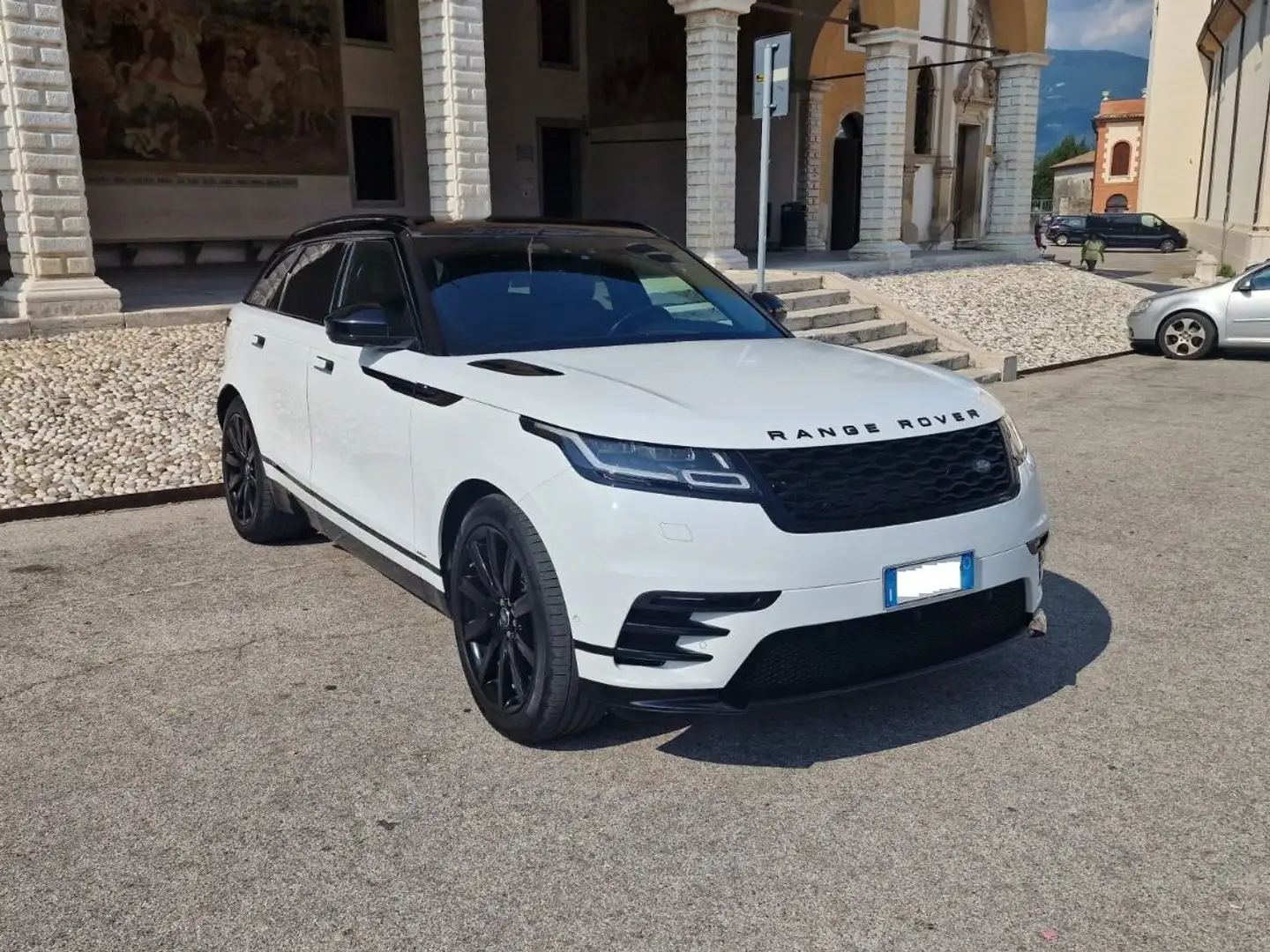 Land Rover Range Rover Velar Range Rover Velar 2018 2.0 i4 R-Dynamic SE 240cv Bianco - 2