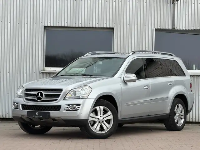 Mercedes-Benz G GL 320 CDI 4Matic Kamera Schiebedach 7 Sitze