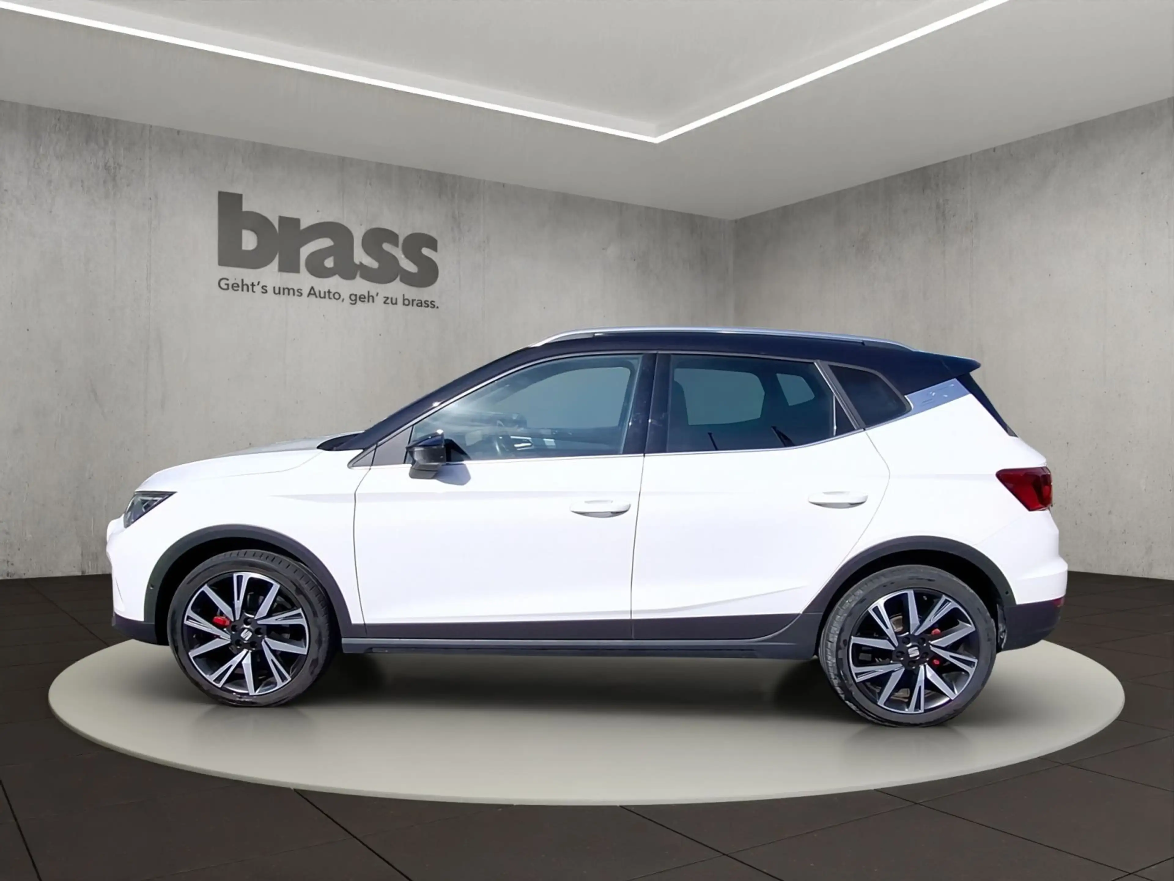 SEAT Arona FR — photo 2