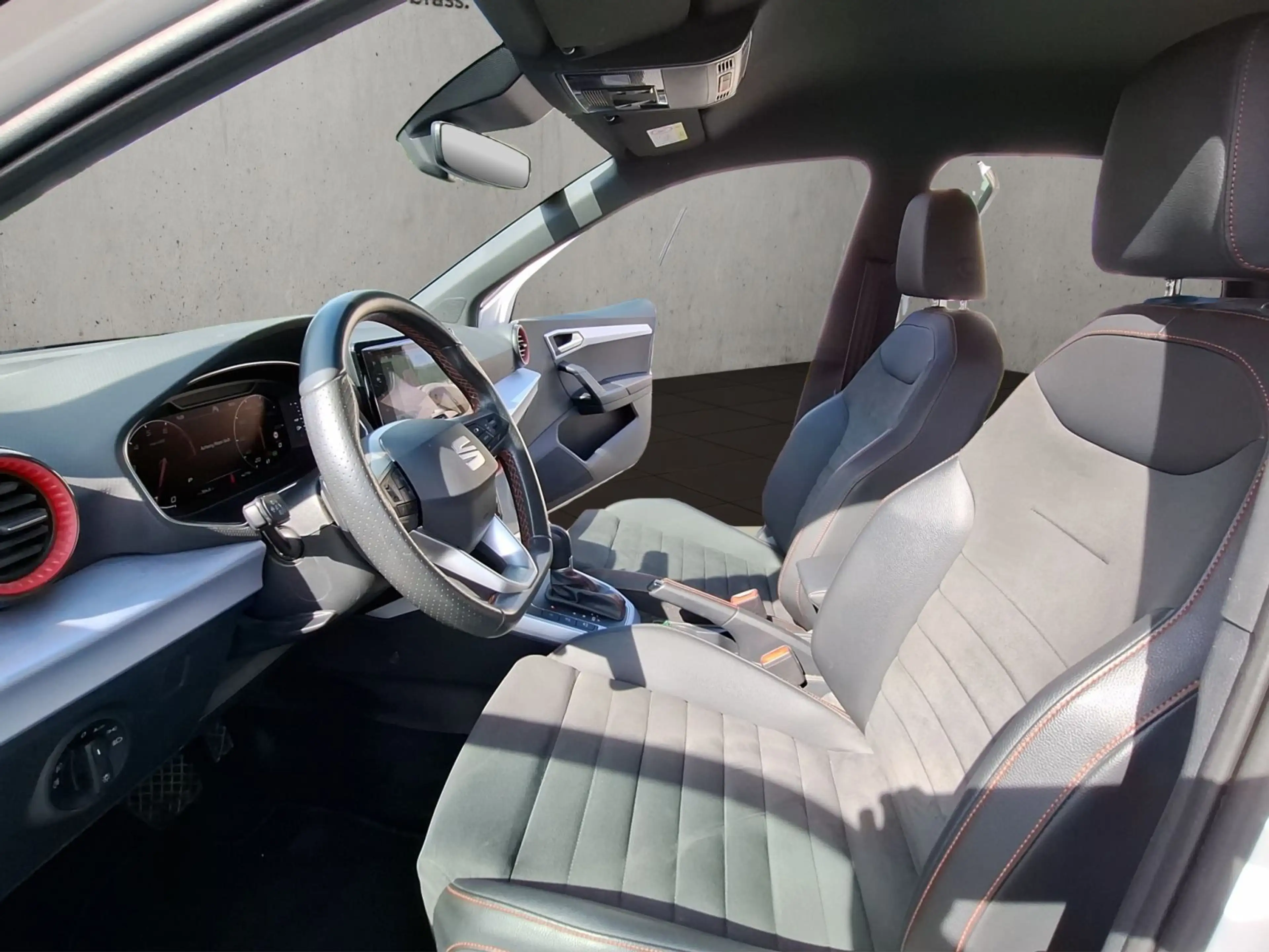 SEAT Arona FR — photo 9