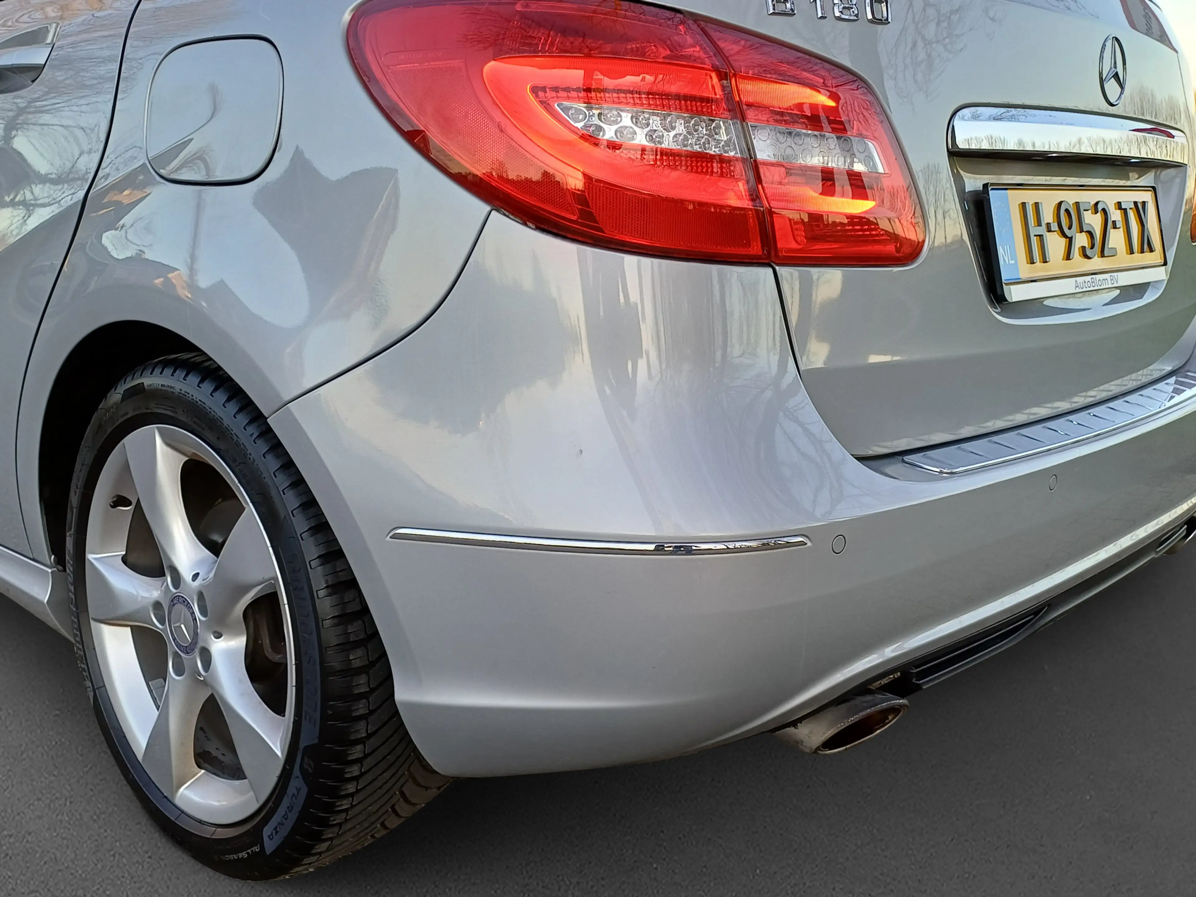 Mercedes-Benz B 180 Prestige /Pano/Leder/Navi/Dealer onderhouden!/ — photo 16