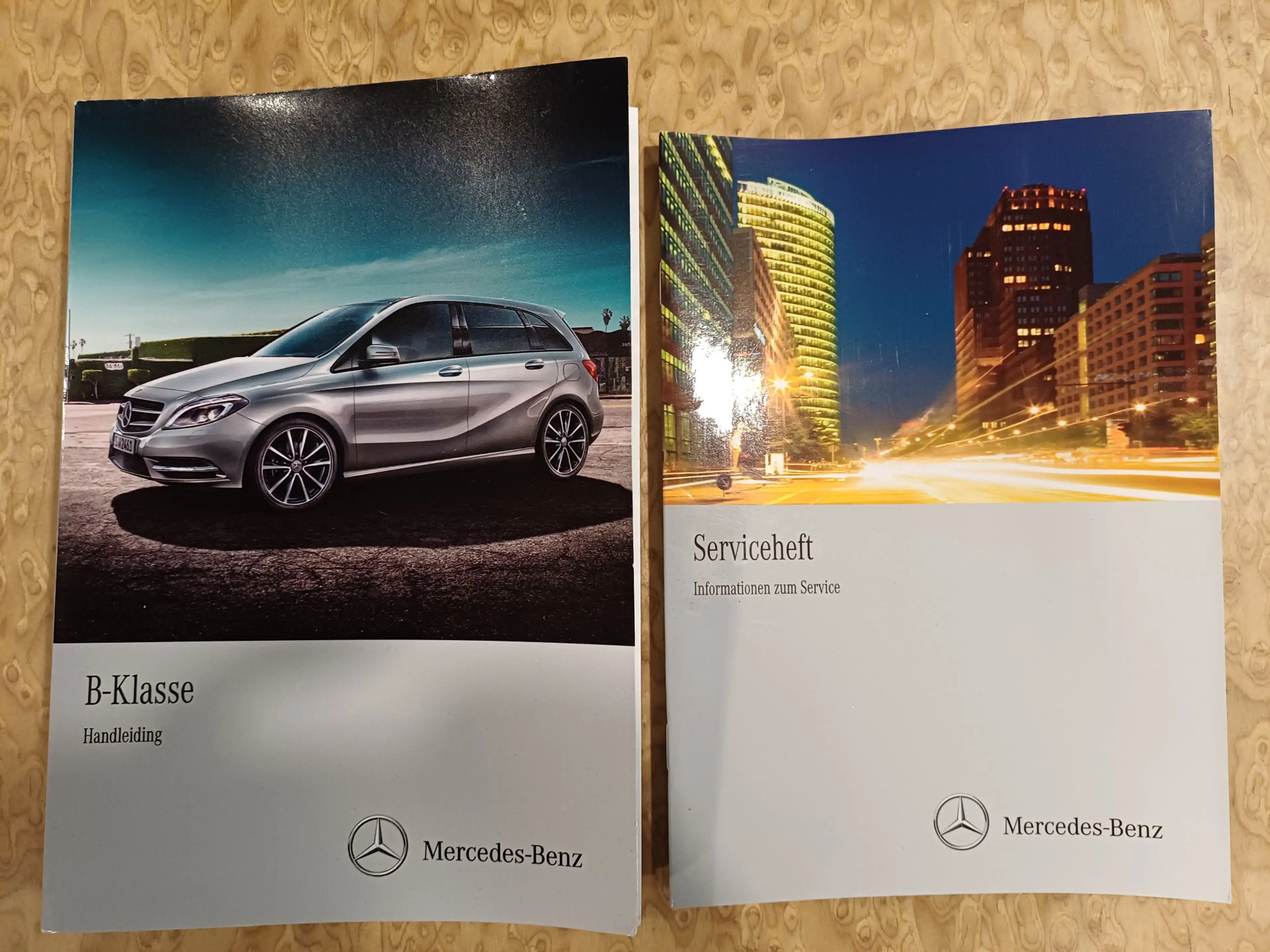 Mercedes-Benz B 180 Prestige /Pano/Leder/Navi/Dealer onderhouden!/ — photo 50