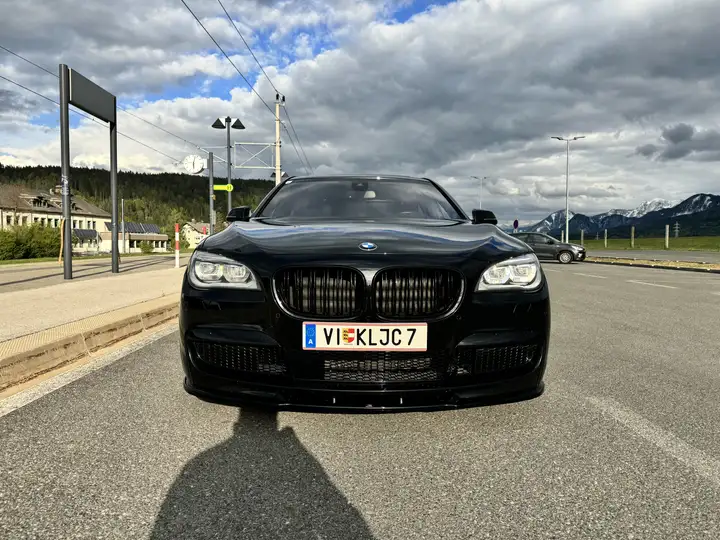 BMW 730 730d xDrive M-Paket ab Werk