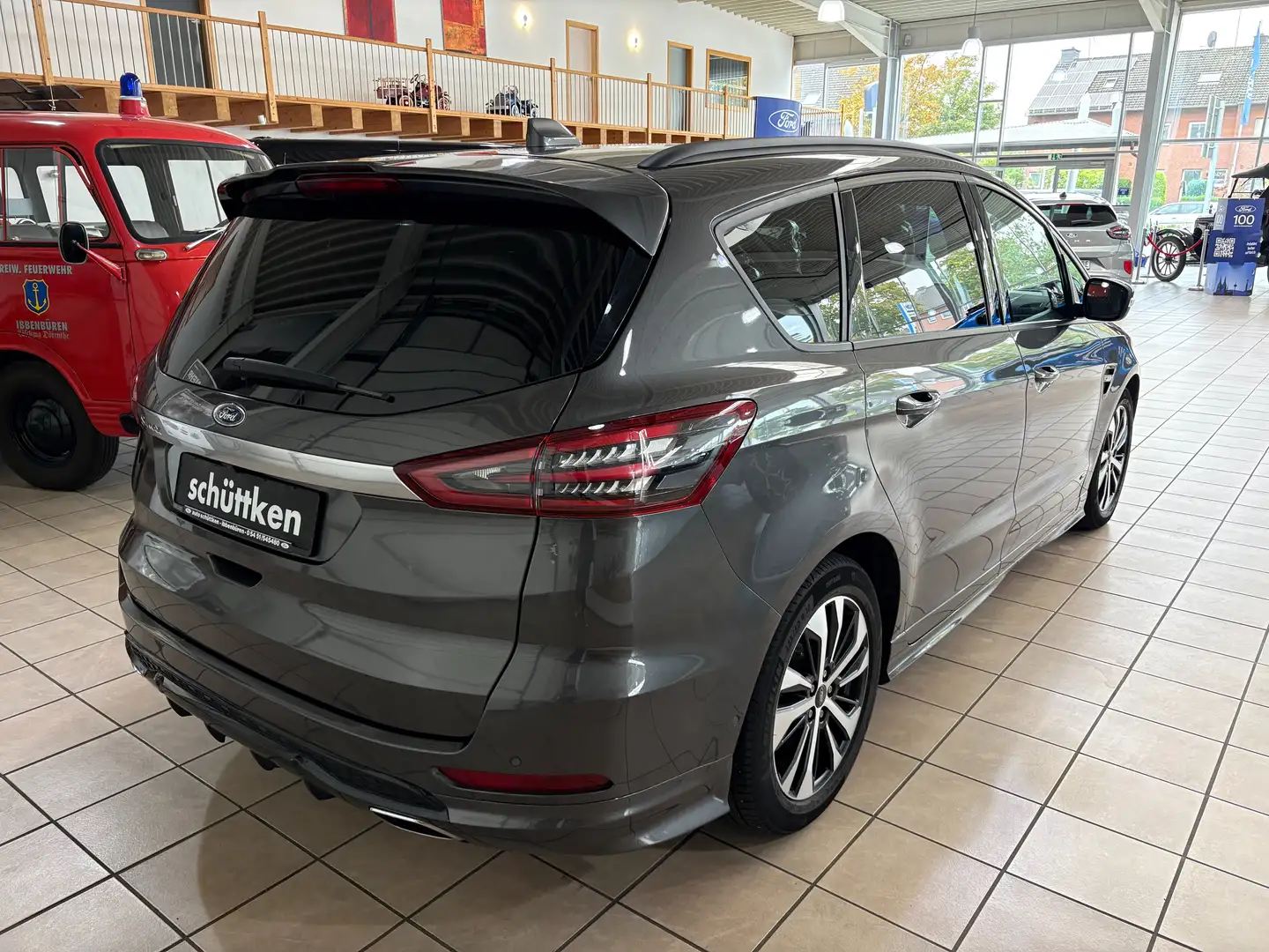Ford S-Max 2.0 EcoBlue Aut. ST-Line AWD 7-Sitzer, ACC, AHK Gris - 2