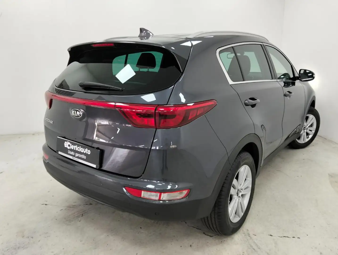 Kia Sportage 1.6 GDI 2WD Cool Grigio - 2