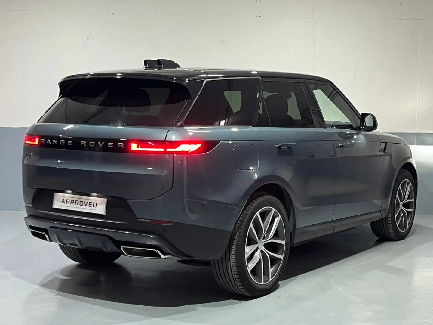 Land Rover Range Rover Sport 3.0 i6 PHEV S 460 Verde - 2