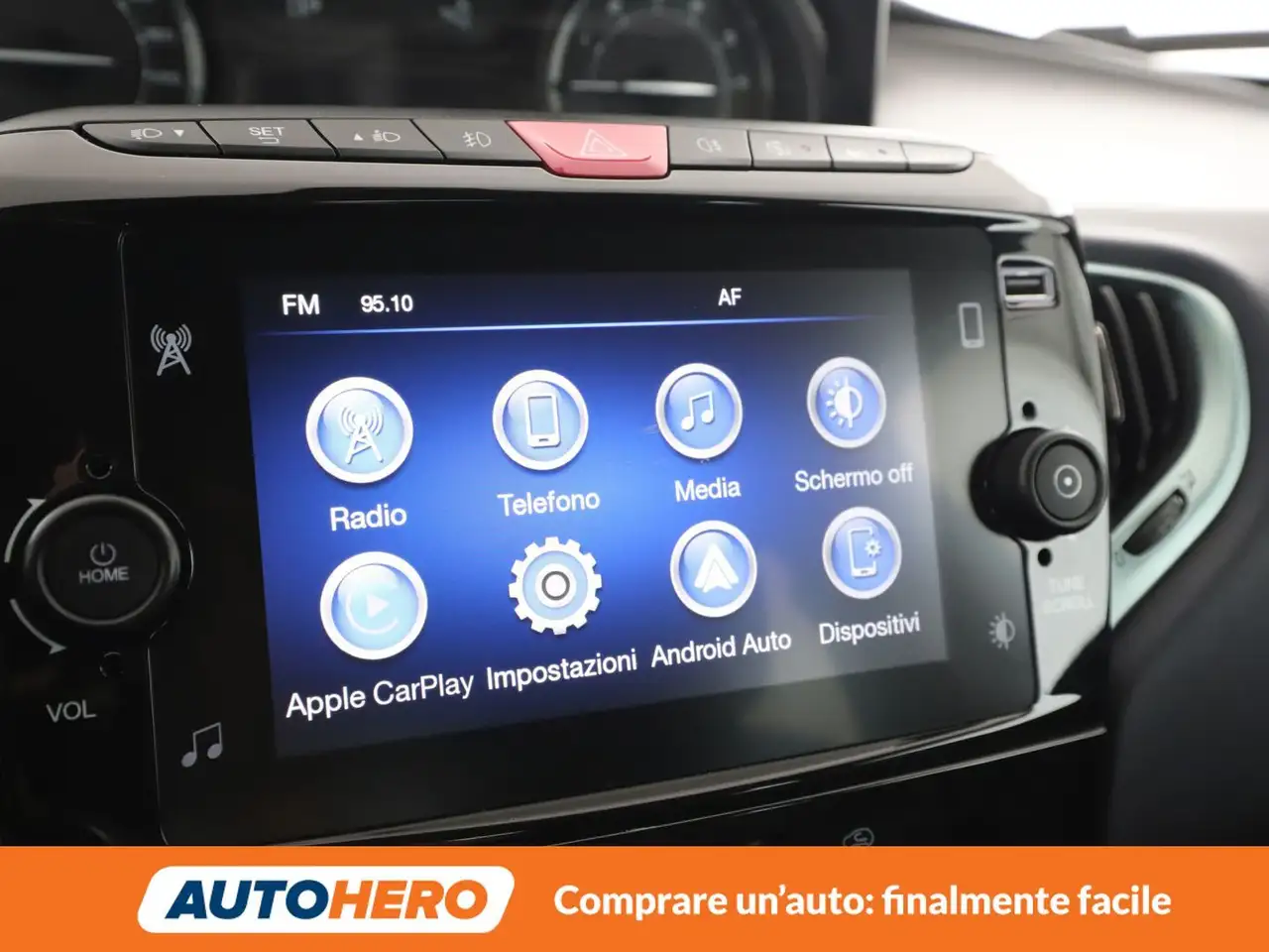 Lancia Ypsilon 2023 — фото 21