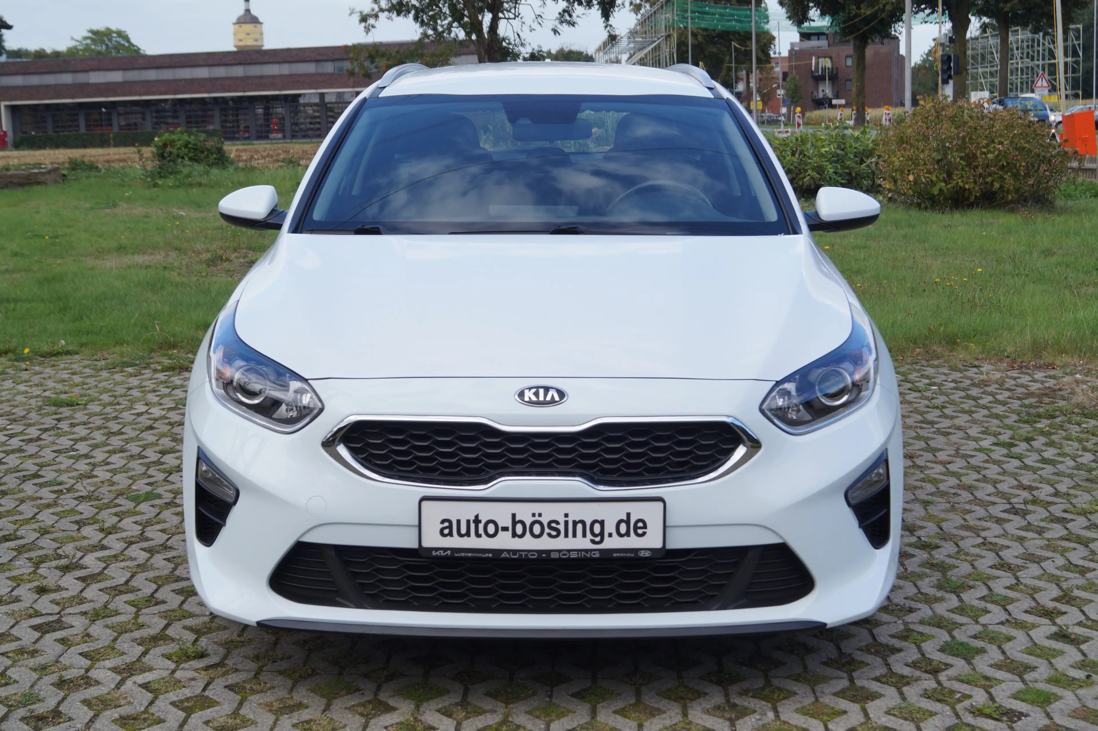 Kia Ceed / cee'd 1.0T-GDI Edition7 KLIMA-KAMERA-SHZG-ALU-PDC — photo 8
