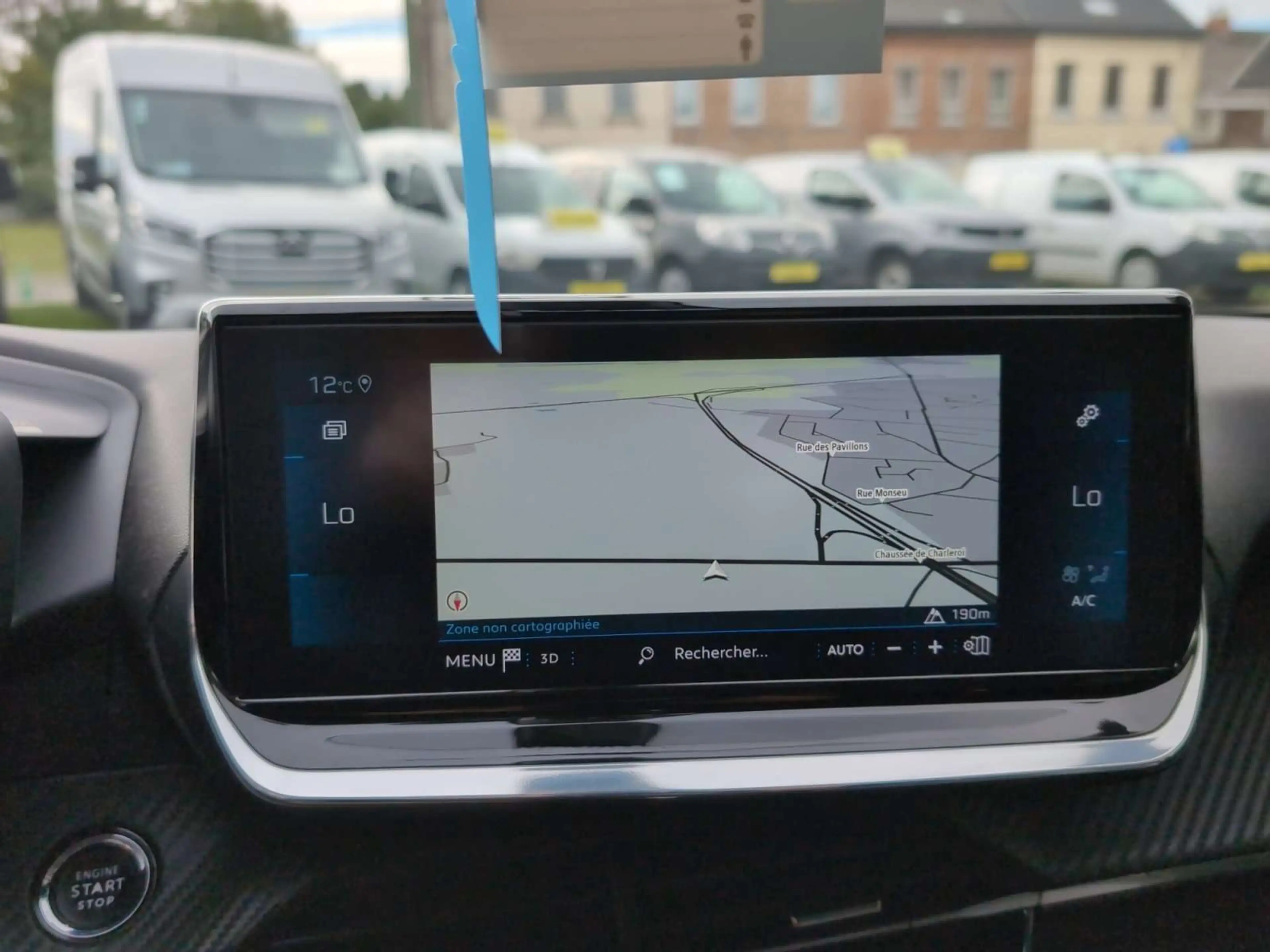 Peugeot 2008 1.2i 100cv Gris 86.644km Airco GPS Bluetooth Radio — photo 10