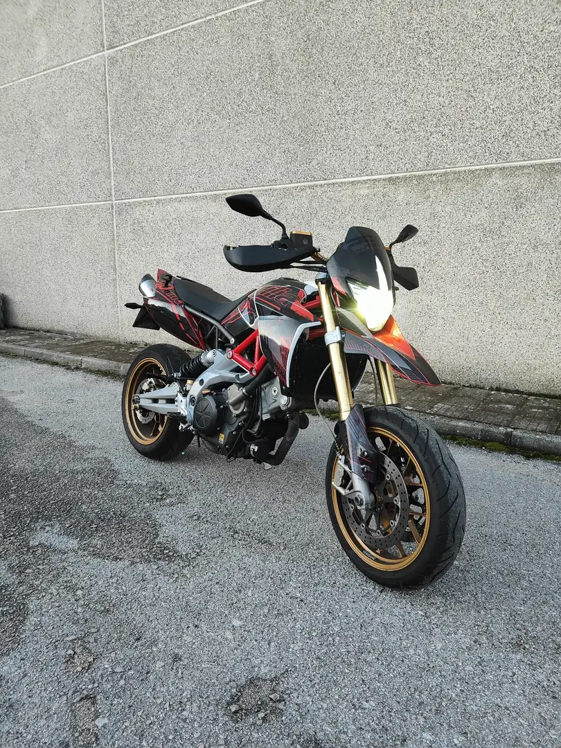 Aprilia Dorsoduro Blanco - 1