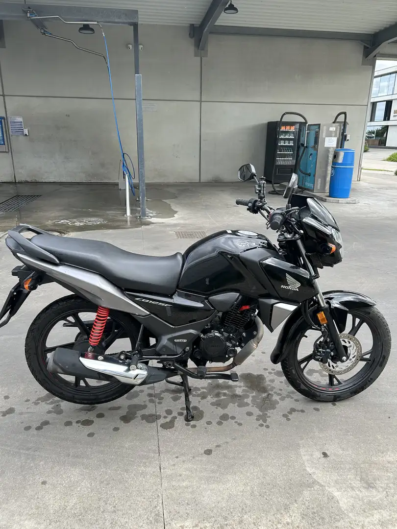 Honda CBF 125 Zwart - 2