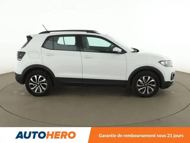 Volkswagen T-Cross view 7