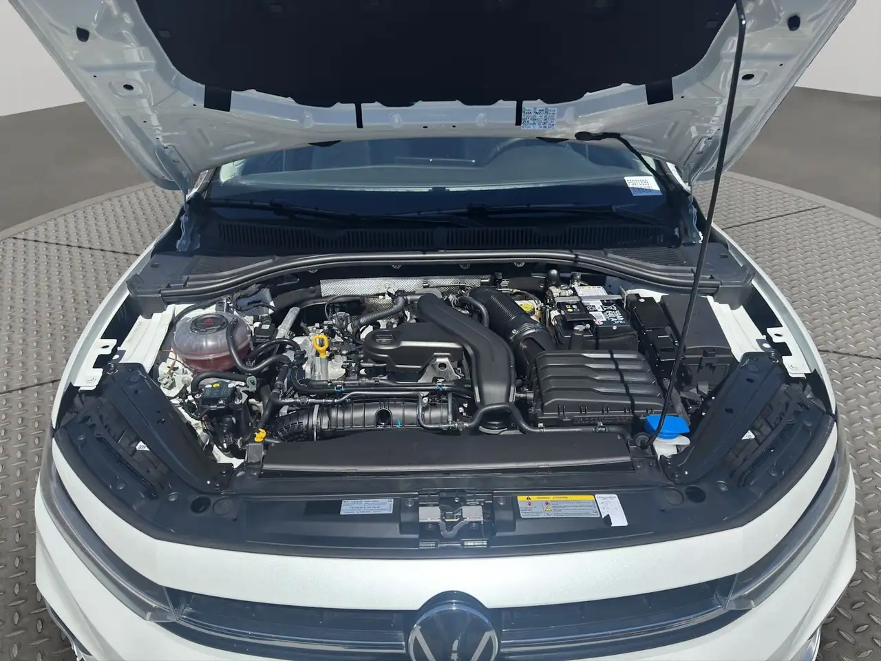 Volkswagen Jetta снимка Volkswagen Jetta