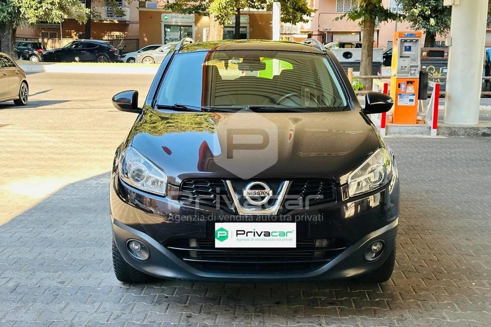 Nissan Qashqai Qashqai 2.0 dCi DPF n-tec Mauve - 2