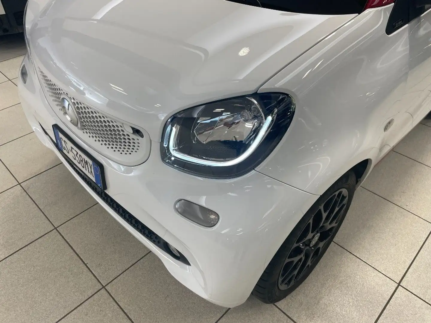 smart forTwo 90 0.9 Turbo twinamic cabrio Prime Bianco - 2