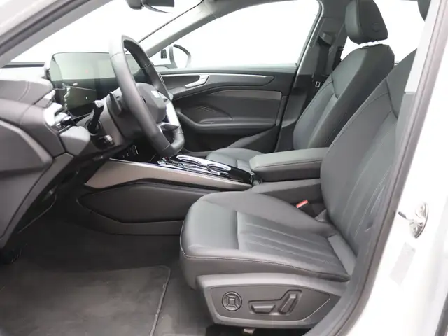 Audi A6 view 10