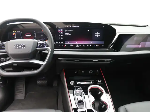 Audi A6 view 13