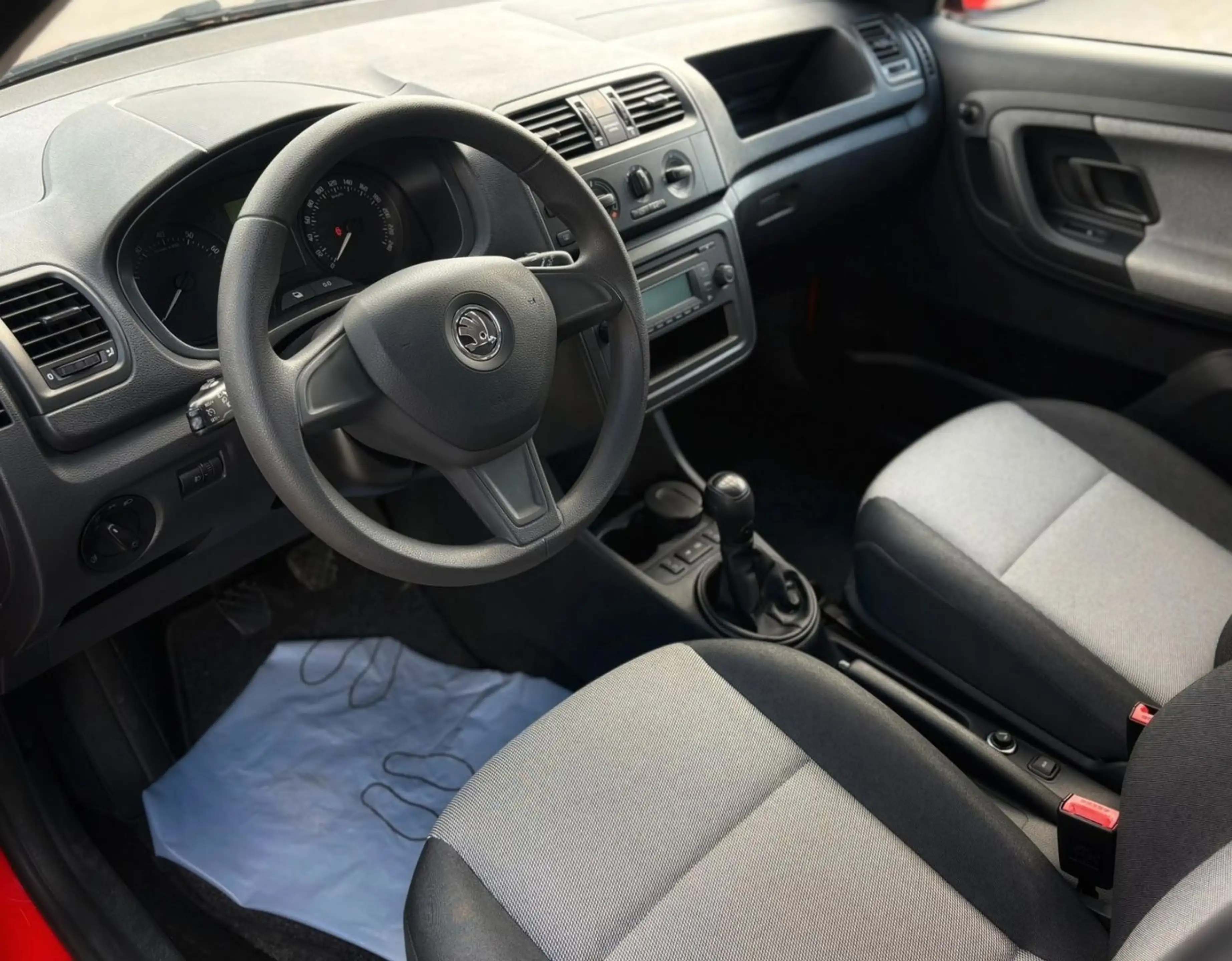 Skoda Roomster Active 85*Klima*Sitzheizung*Ahk — photo 12
