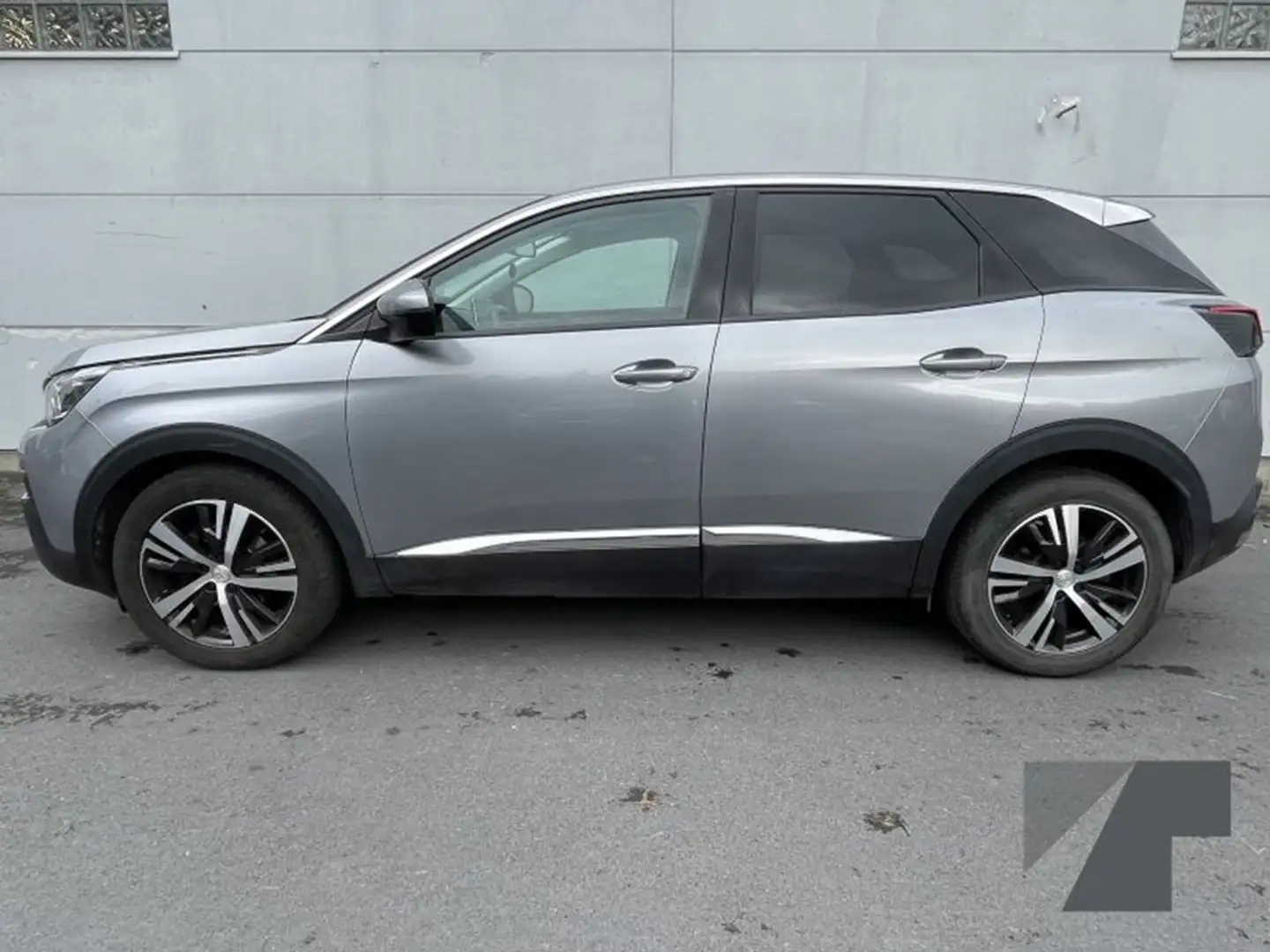 Peugeot 3008 PureTech S&S Allure Grau - 2