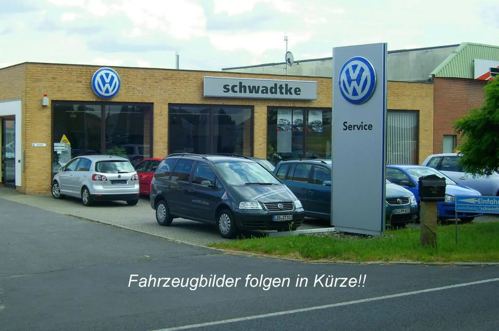 Volkswagen Touran Comfortline AZV 7-Sitzer Kamera Gris - 1