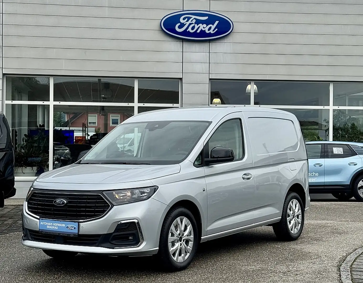 Ford Transit Connect Transit Connect 2,0 EcoBlue L1 Titanium Серебристый - 1