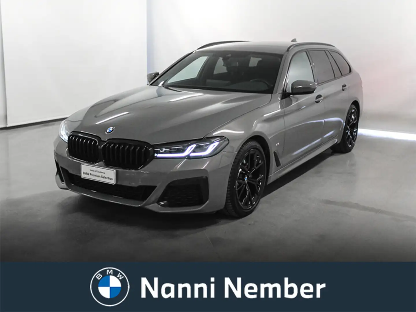 BMW 520 520d 48V xDrive Touring Msport Grigio - 1