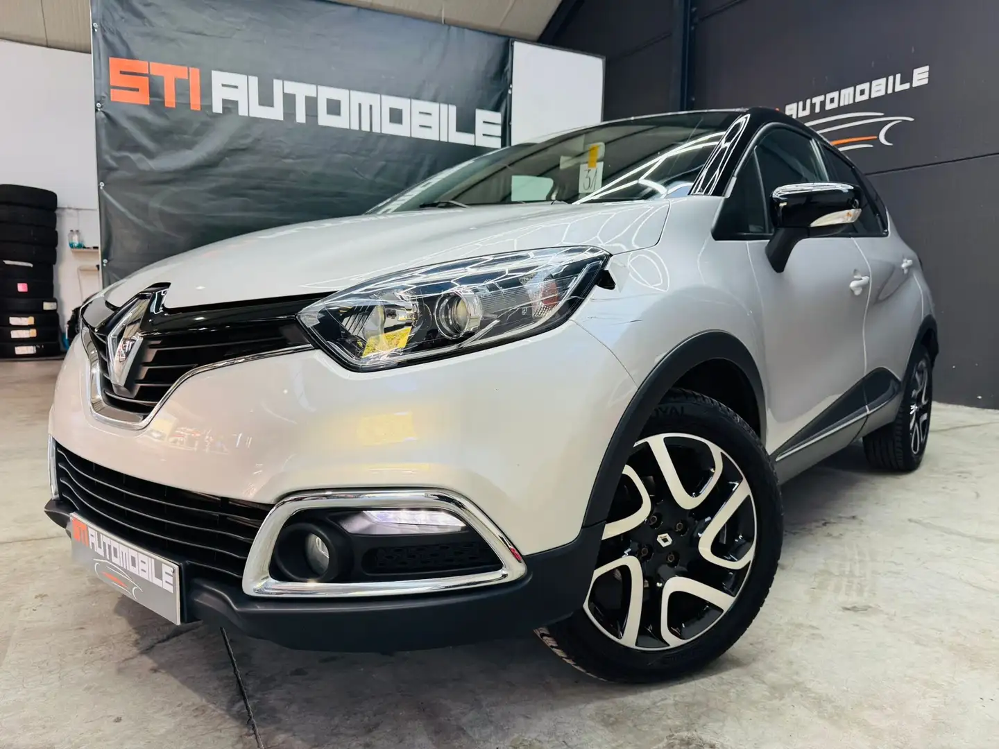 Renault Captur **GARANTIE 12 MOIS** - 1