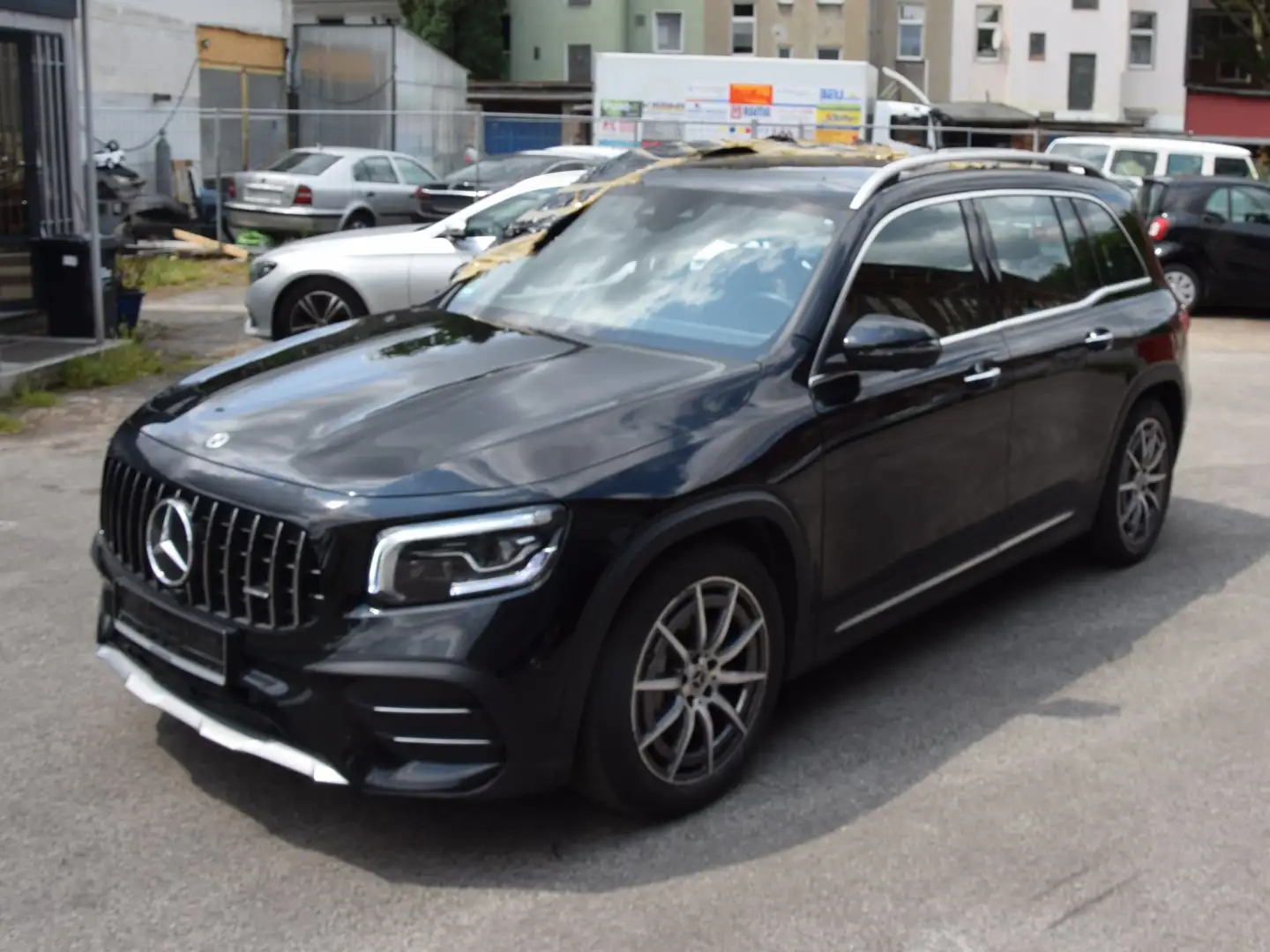 Mercedes-Benz GLB 35 AMG GLB 35 AMG 4Matic 360° Pano Memory Speedshift Noir - 1