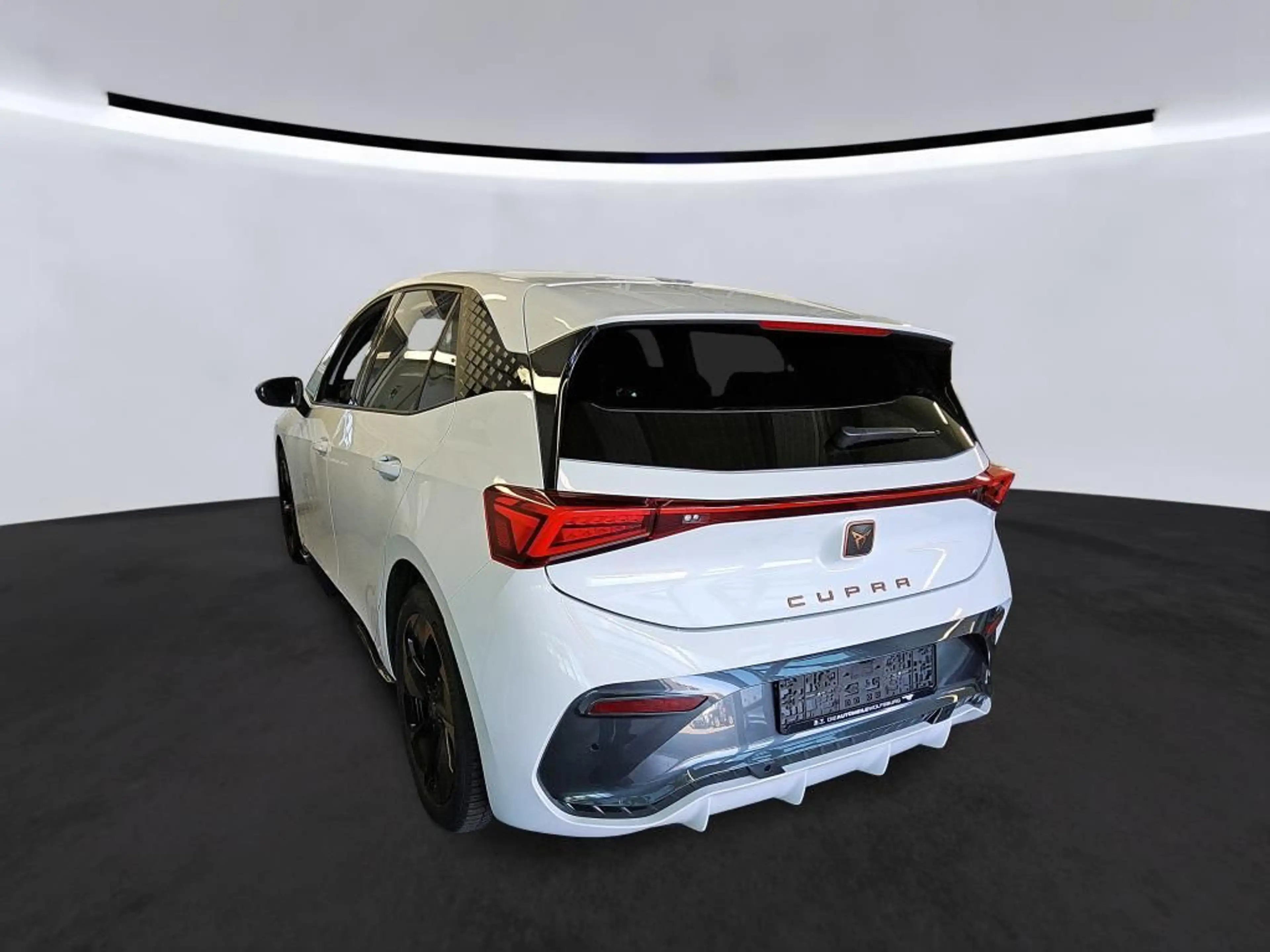 CUPRA Born . — photo 5