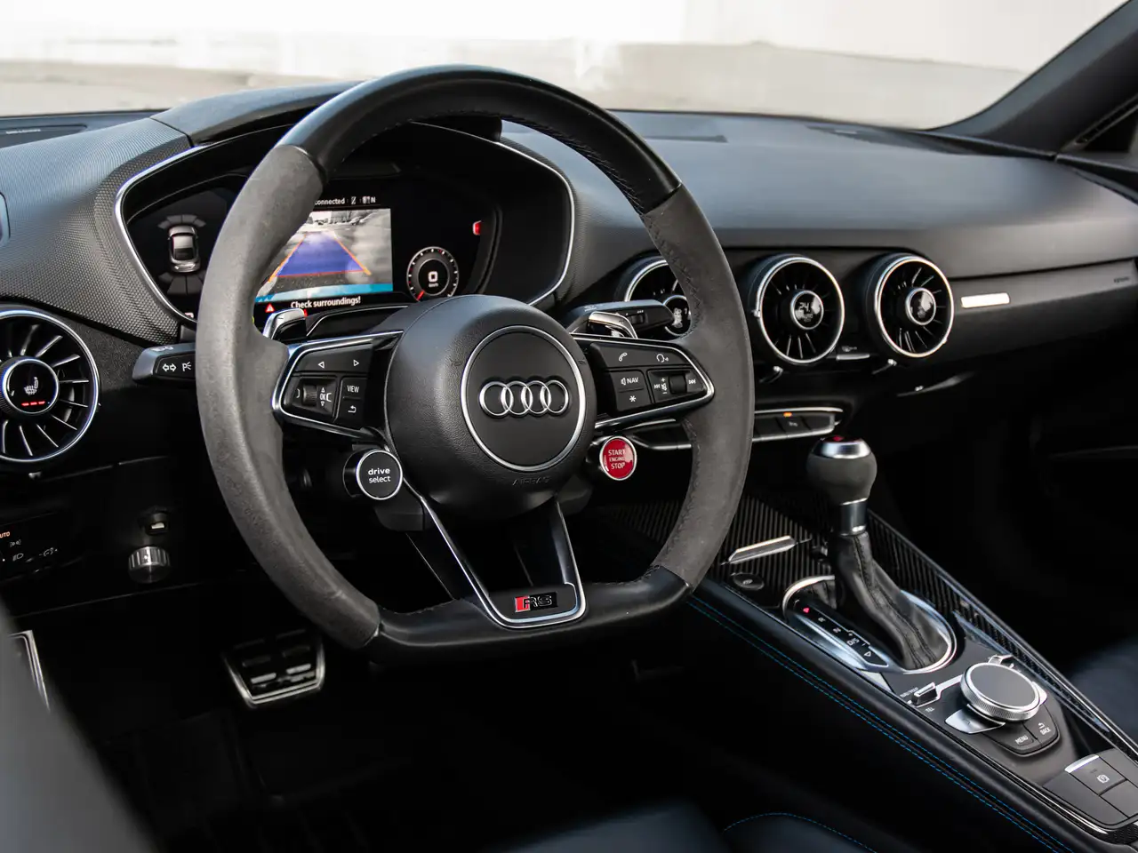 Audi TT RS снимка Audi TT RS