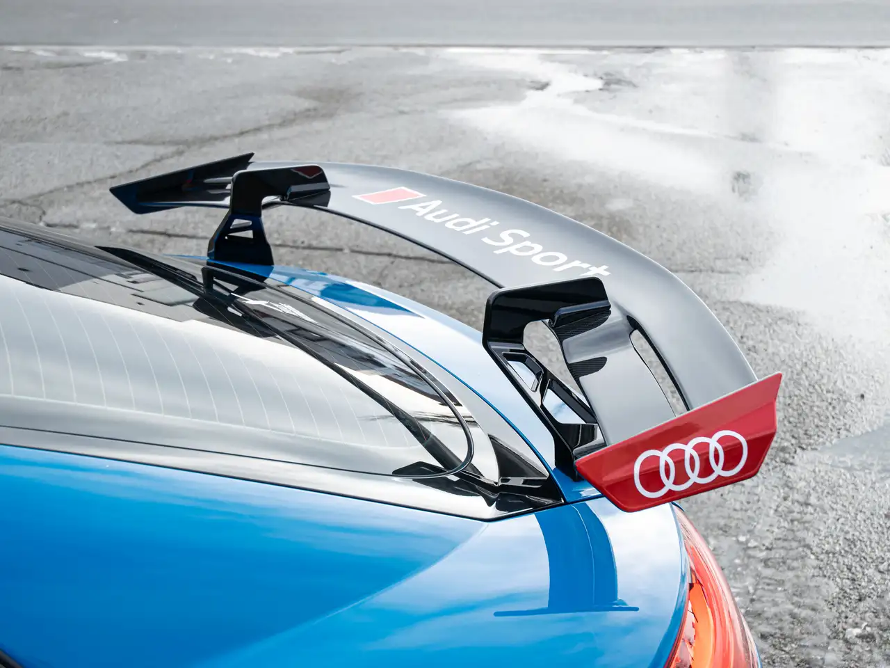 Audi TT RS снимка Audi TT RS