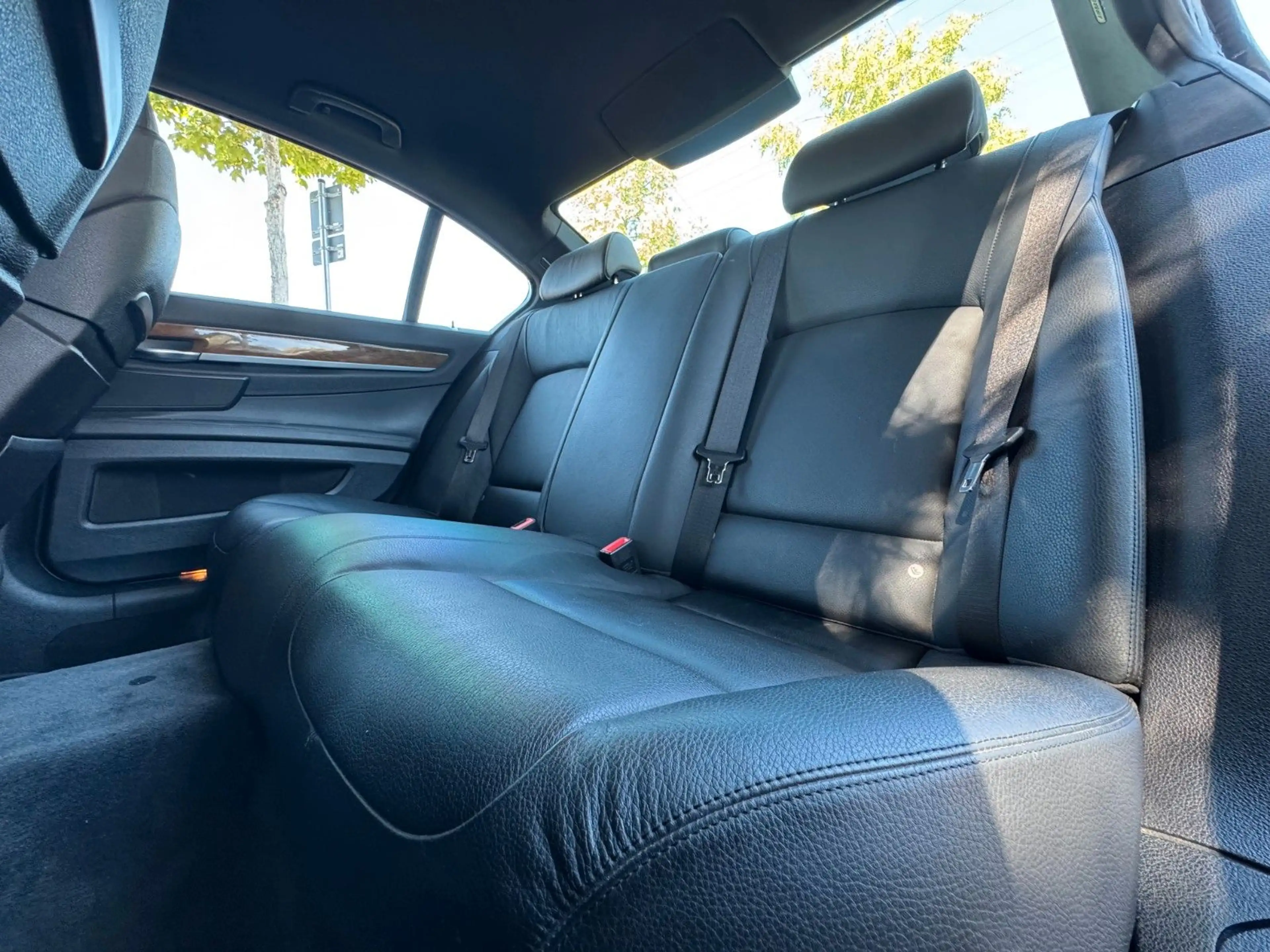 BMW 750 i|Navi|Xenon|Kamera|PDC|Shzg|Head-Up! — photo 11
