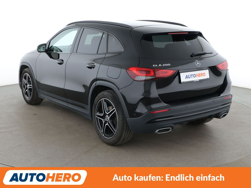 Mercedes-Benz GLA 200 AMG Line Aut.*LED*NAVI*ACC*CAM*PDC*SHZ*KLIMA* — photo 4
