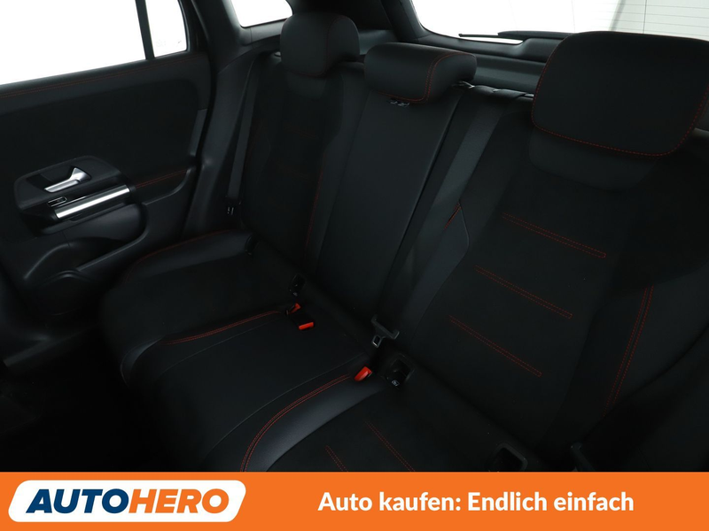 Mercedes-Benz GLA 200 AMG Line Aut.*LED*NAVI*ACC*CAM*PDC*SHZ*KLIMA* — photo 14