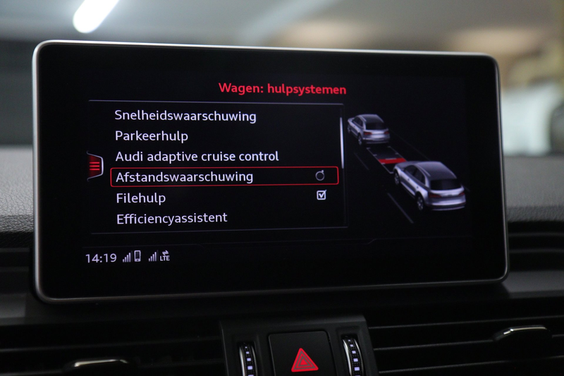 Audi Q5 55 TFSI e S edition PANO/CARPLAY/SFEER/ACC/KEYLESS — photo 29