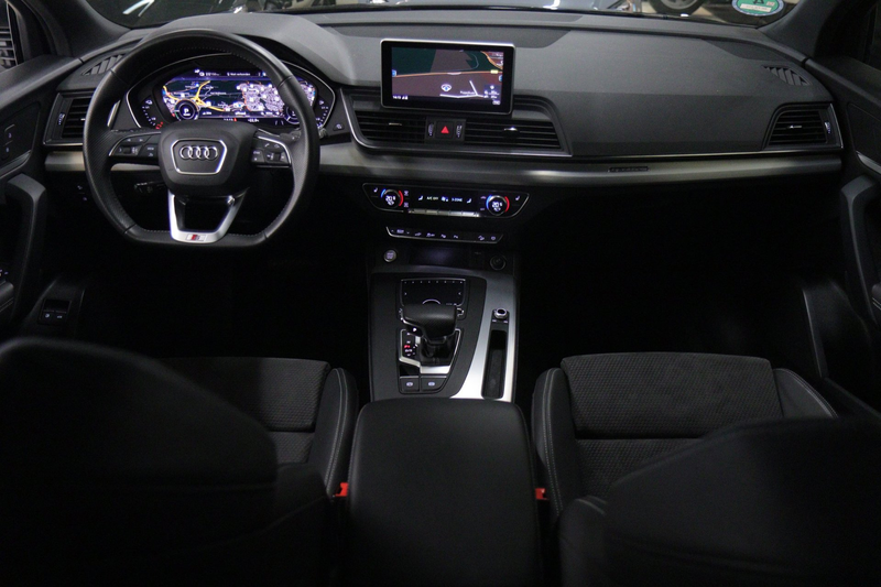Audi Q5 55 TFSI e S edition PANO/CARPLAY/SFEER/ACC/KEYLESS — photo 8