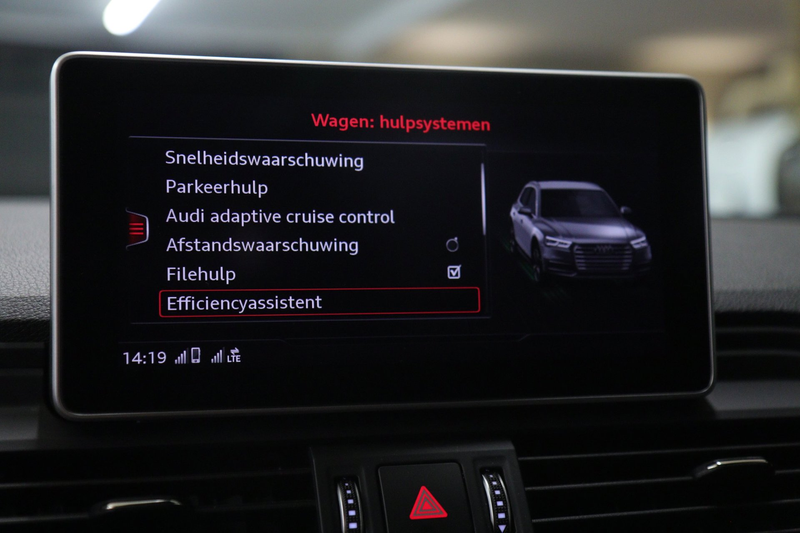 Audi Q5 55 TFSI e S edition PANO/CARPLAY/SFEER/ACC/KEYLESS — photo 31