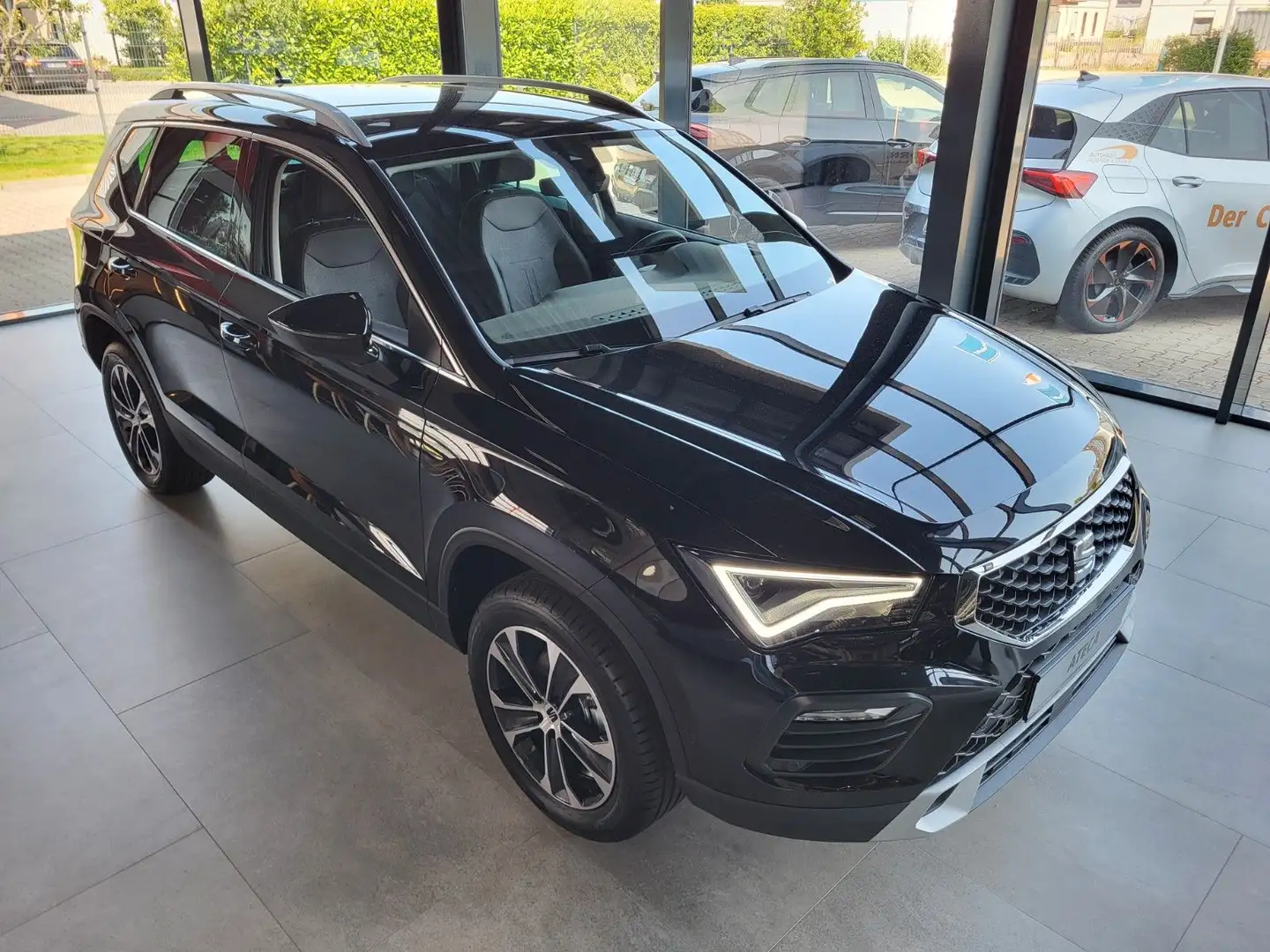 SEAT Ateca -Style Edition- 1.5 TSI DSG*Navig.*Sitzh.* Schwarz - 2