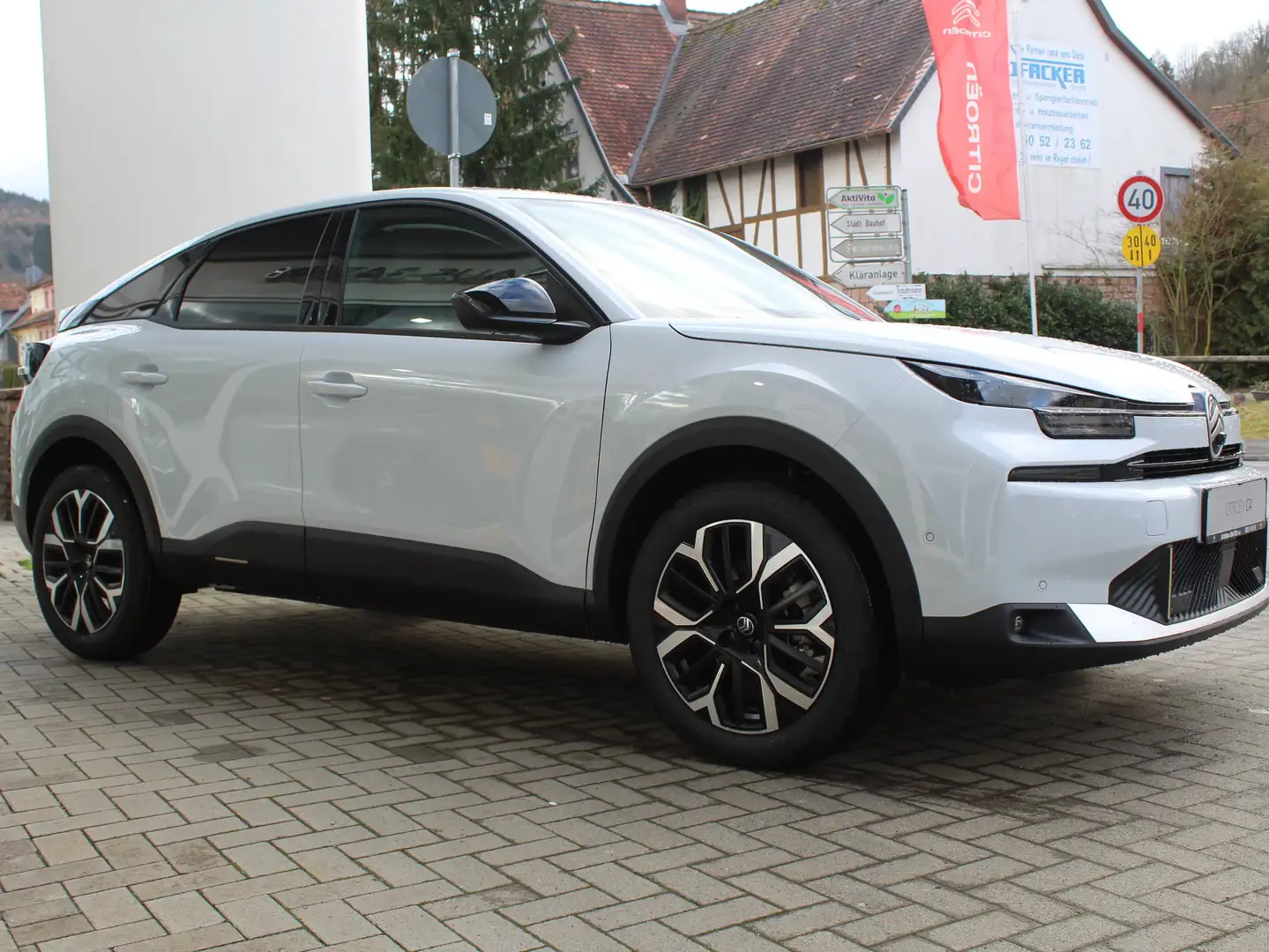 Citroen C4 Hybrid 136e-DCS6 Max Fehér - 2