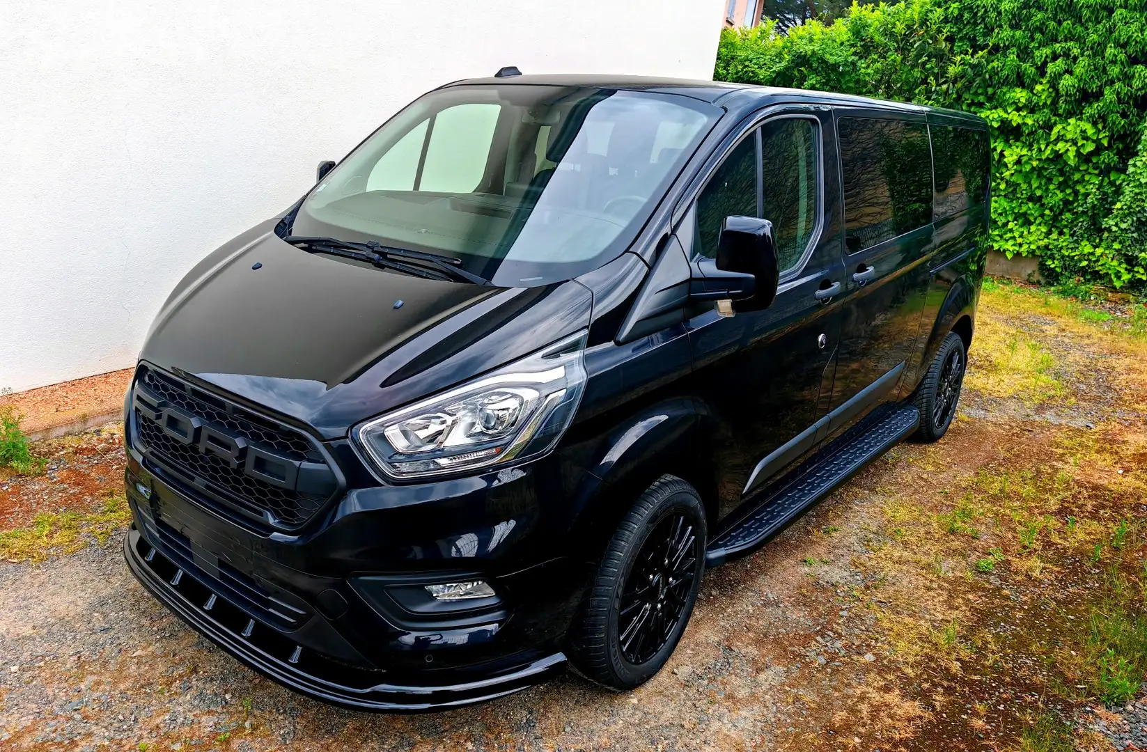 Ford Tourneo Custom 320 L2H1 2.0 EcoBlue 170 BVA Titanium - 2