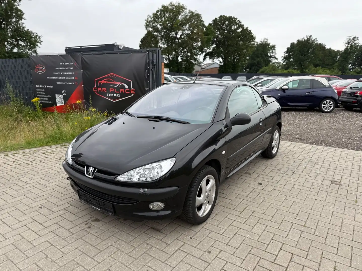 Peugeot 206 Cabriolet CC Platinum TÜV/KLIMA/ANHÄNGERKUP. Schwarz - 1