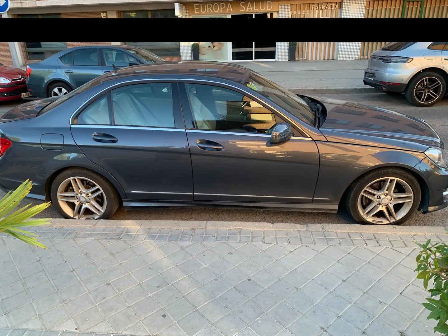 Mercedes-Benz C 250 C Estate 250CDI BE Avantgarde Aut. (9.75) Avantgarde Gris - 1