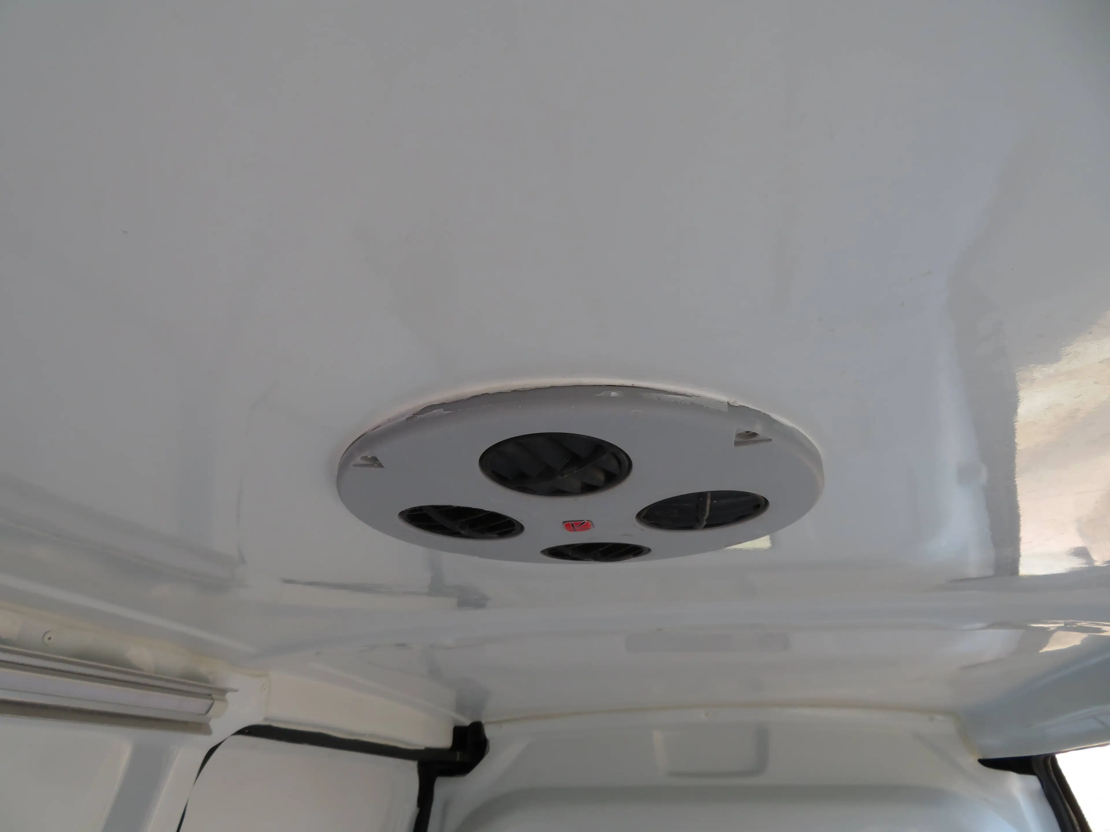 Citroen Jumpy 2.0 BlueHDI — photo 13