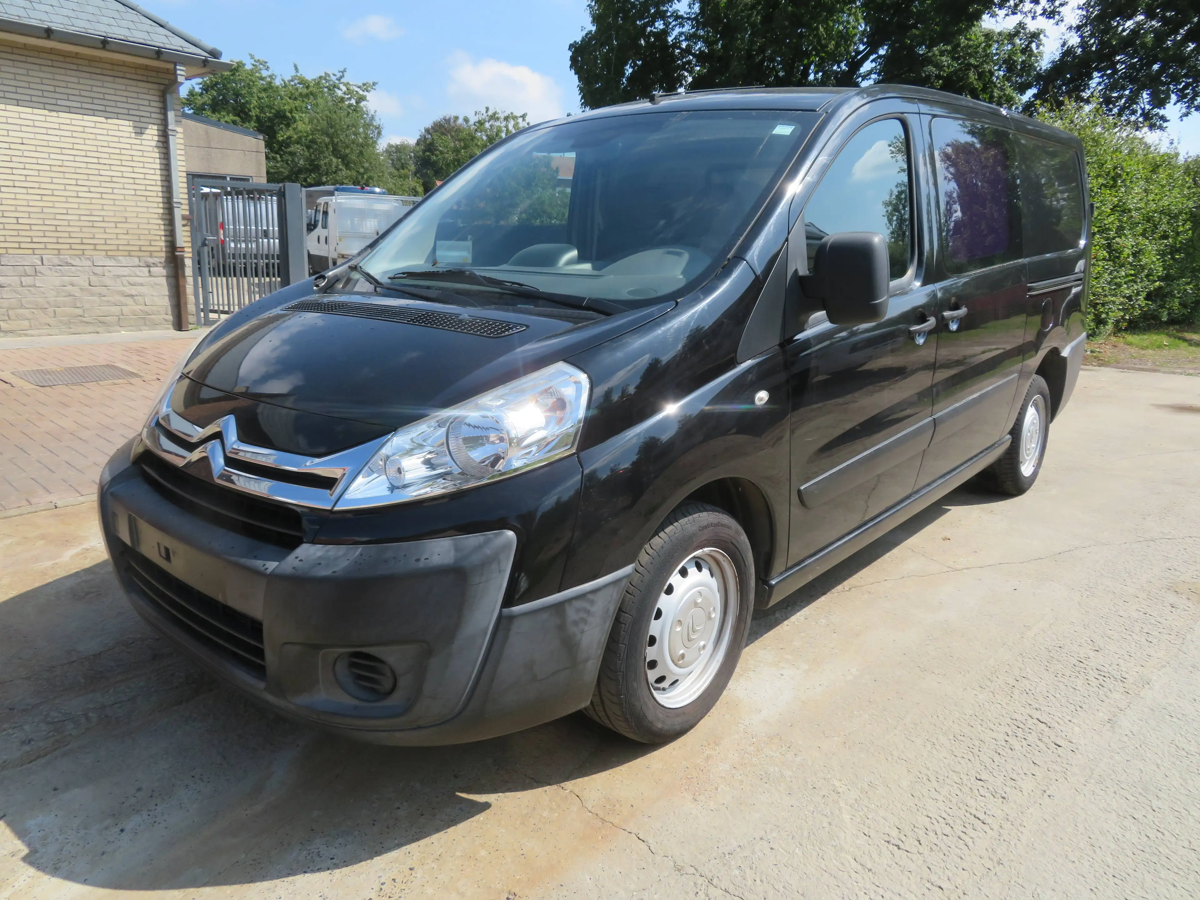 Citroen Jumpy 2.0 BlueHDI — photo 3