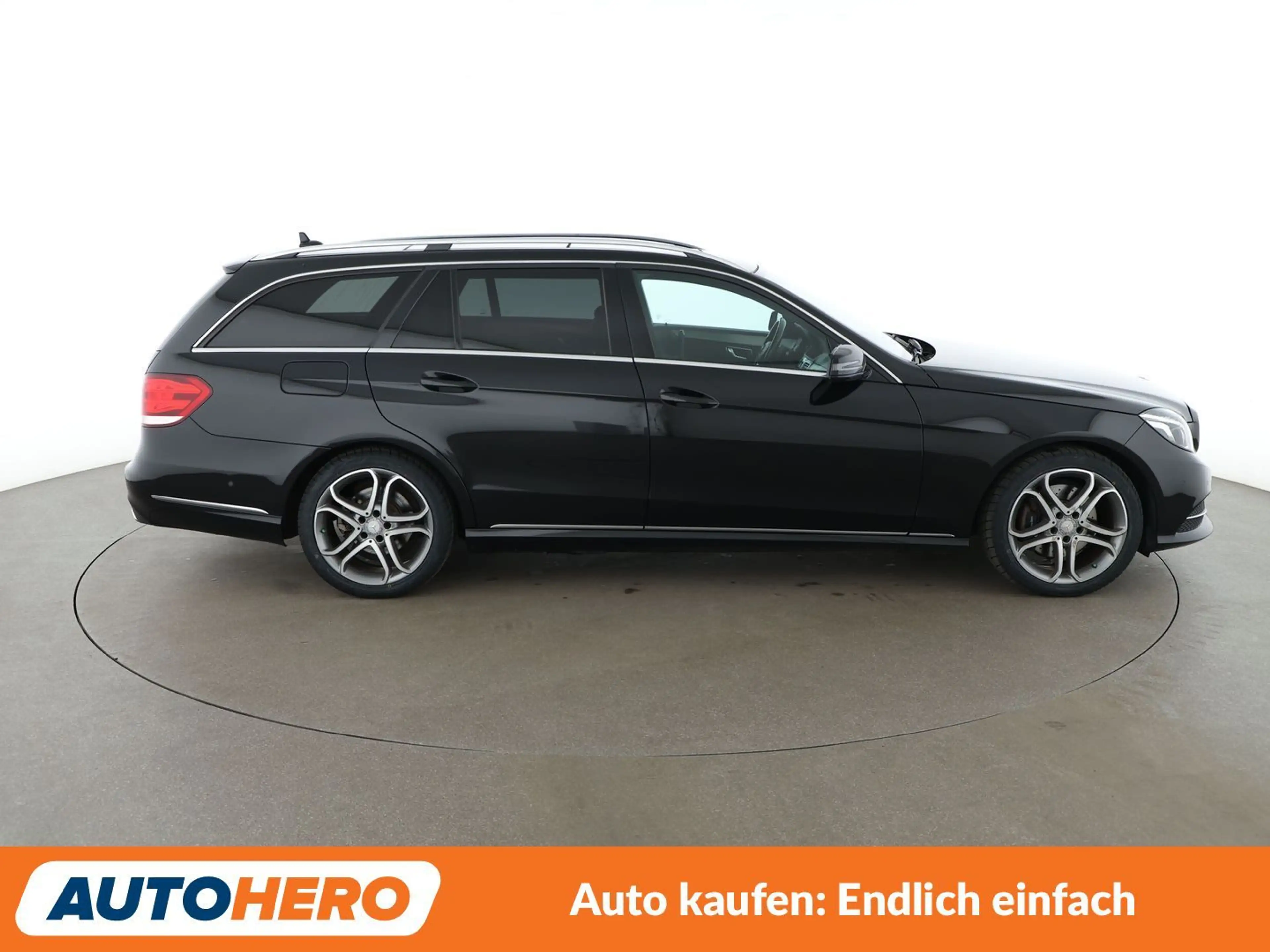 Mercedes-Benz E 220 E 220 CDI T 4Matic BlueTEC Avantgarde Aut. *LED* — photo 7