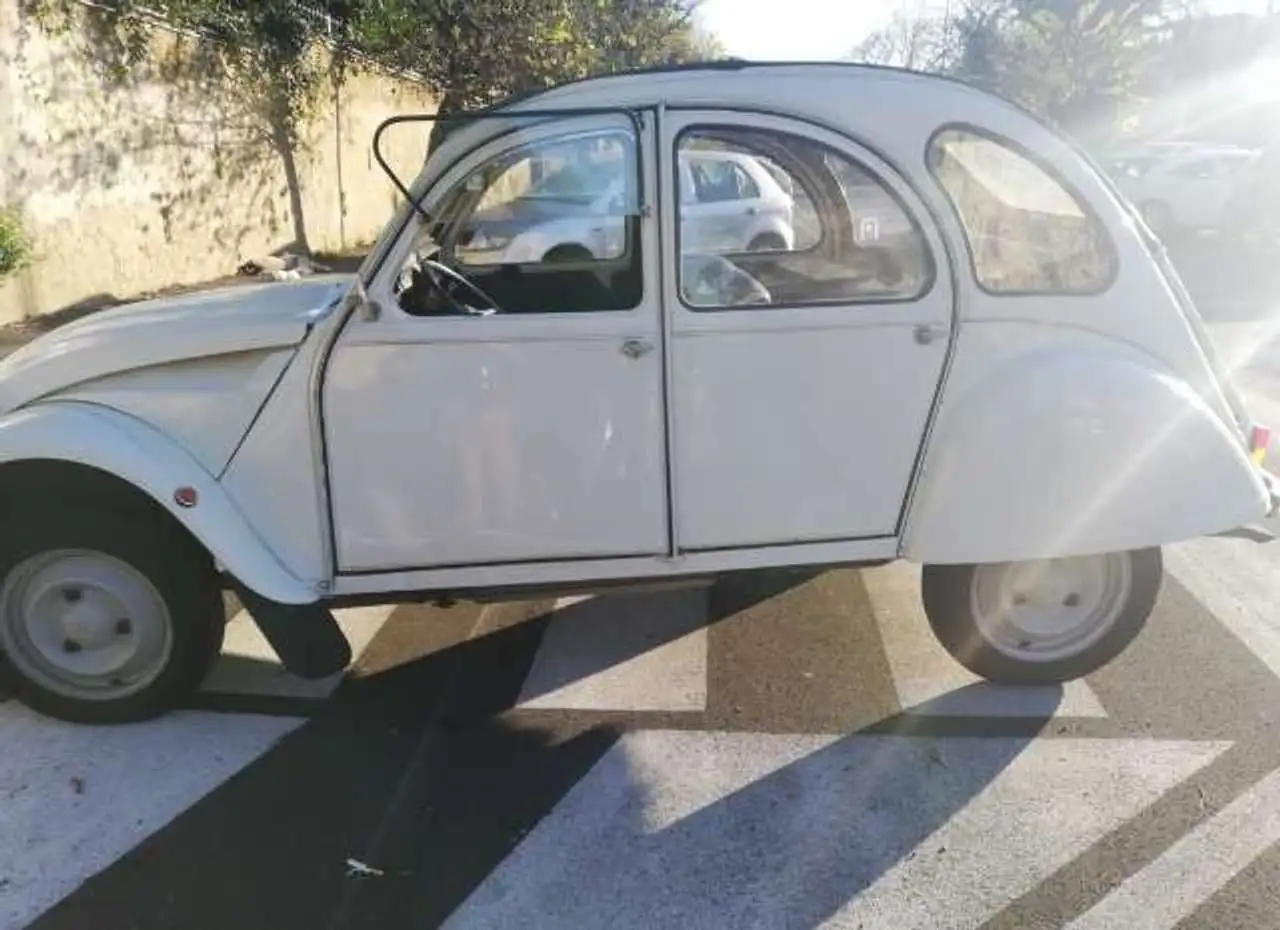 Citroen 2CV6 0.6 Special, foto 2