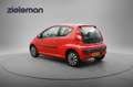 Peugeot 107 1.0 12V XS crvena - thumbnail 2