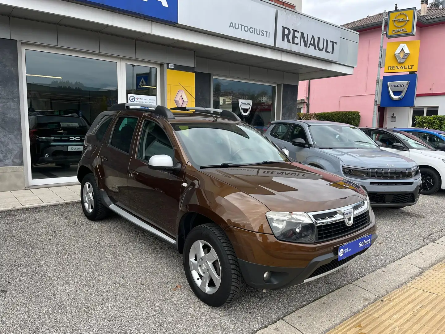 Dacia Duster 1.5 dci Laureate 4x4 110cv Marrone - 1